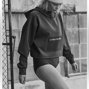 Free People movement summit  Black  Boxy Sweatshirt